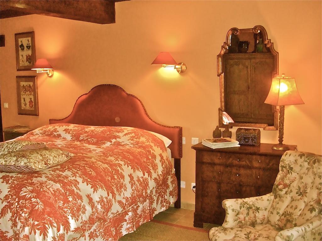 Le Domaine De La Millasserie Mauzac-et-Grand-Castang Номер фото